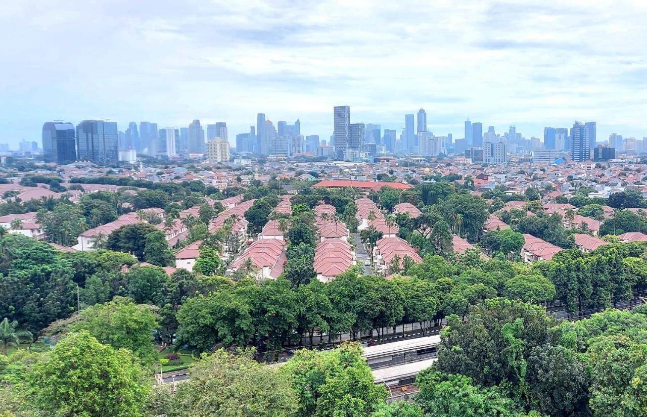 Woodland Park Residence-Relaxed And Friendly Jakarta Exterior foto